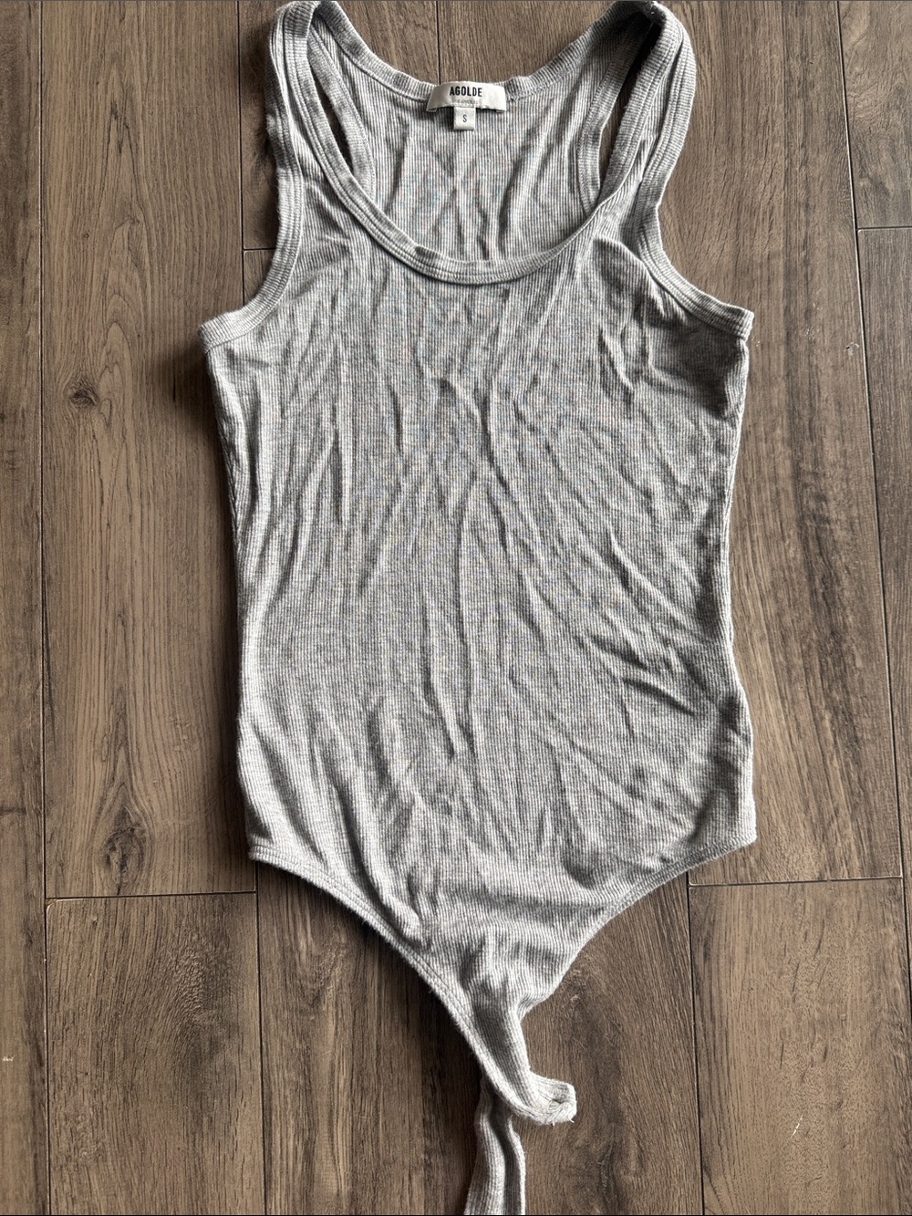 Agolde Light Gray Ribbed Scoop Neck Bodysuit